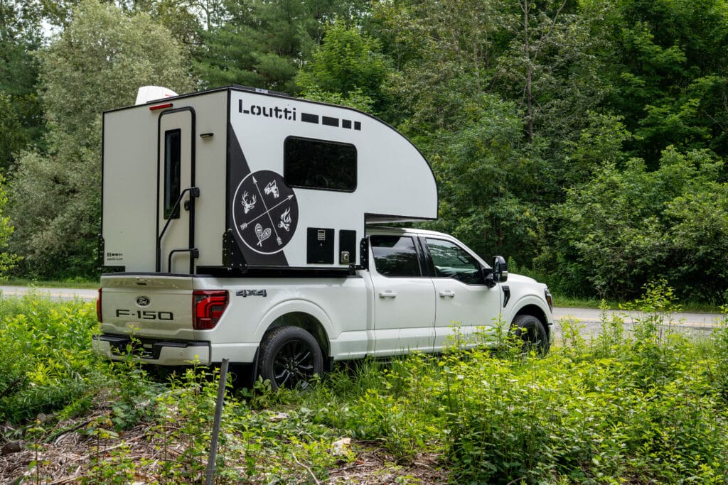 loutti-exterieur-bbi-truck-camper
